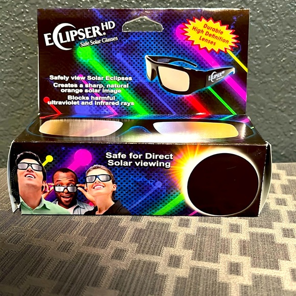 Eclipser HD solar safe viewing glasses. - Picture 2 of 3